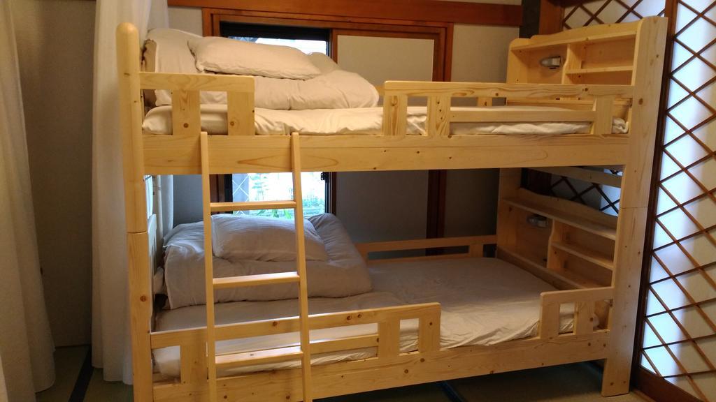 Tochigi Guest House Kuranomachi ゲストハウス蔵の街 מראה חיצוני תמונה